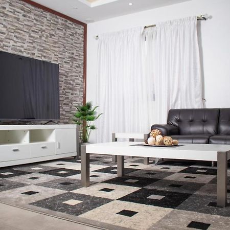 Luxury Suites Chester One Dakar Esterno foto