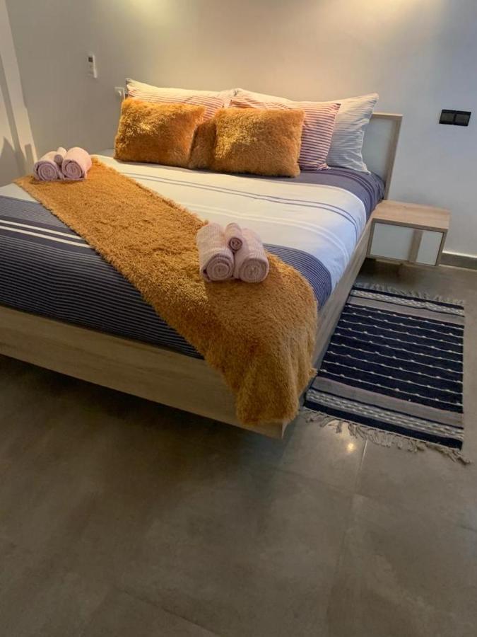 Luxury Suites Chester One Dakar Esterno foto