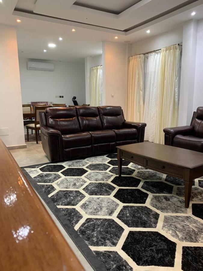 Luxury Suites Chester One Dakar Esterno foto