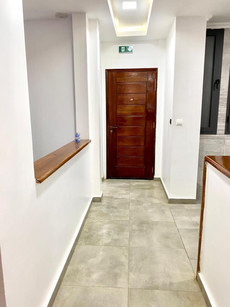 Luxury Suites Chester One Dakar Esterno foto